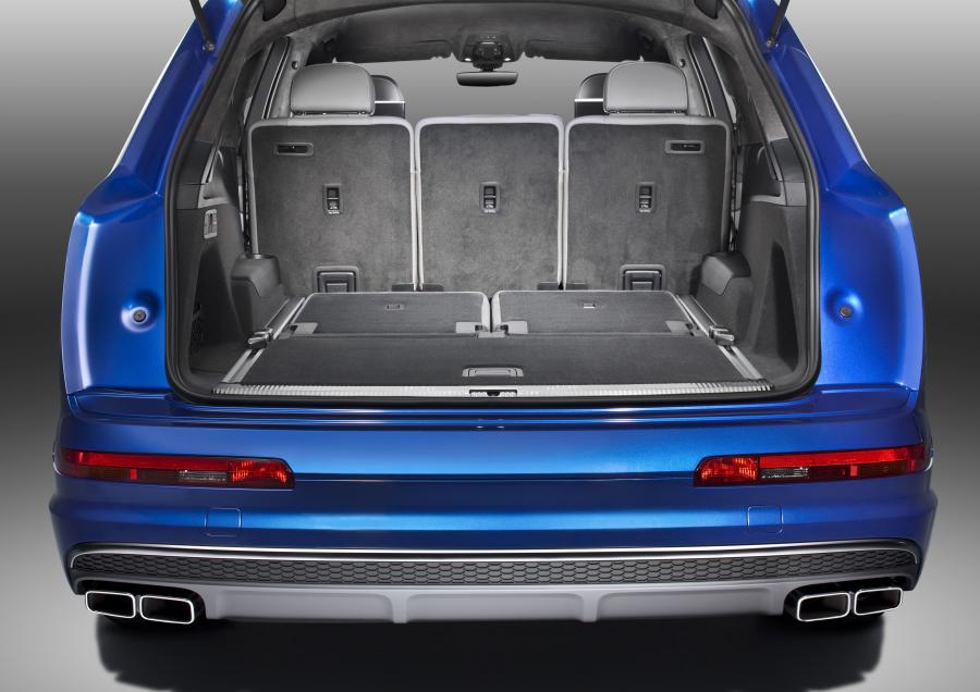  Audi SQ7 TDI (4M) 2016 года  (WW) (фото 18 из 35)